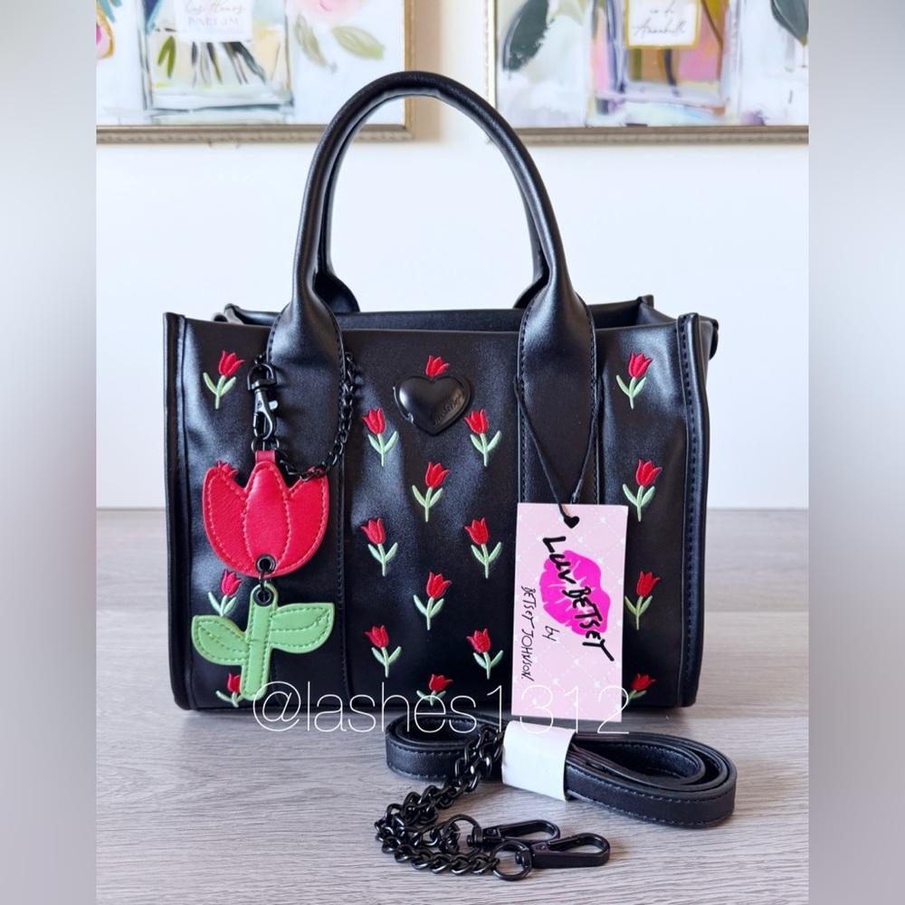 BETSEY JOHNSON Bag LBGRACE Crossbody Tote - Black with Red Tulips